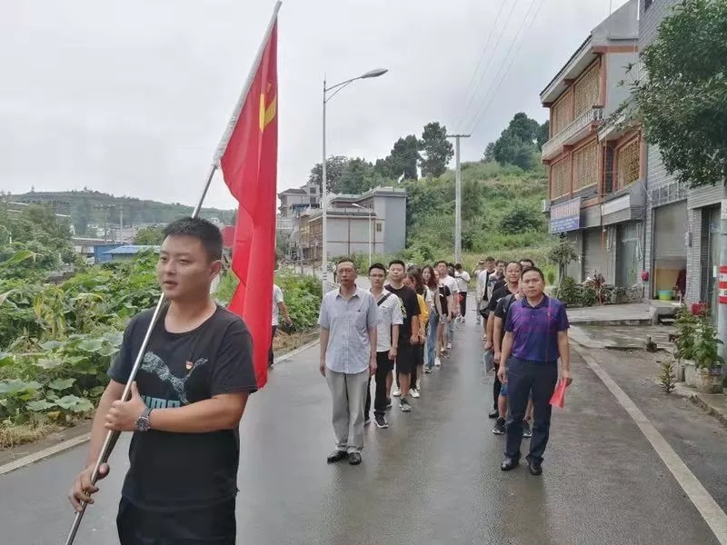 1566200229631706.jpg 640.webp (5).jpg