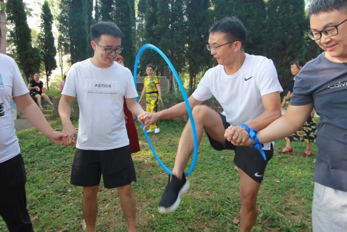 1566204220114150.jpg 640.webp (8).jpg